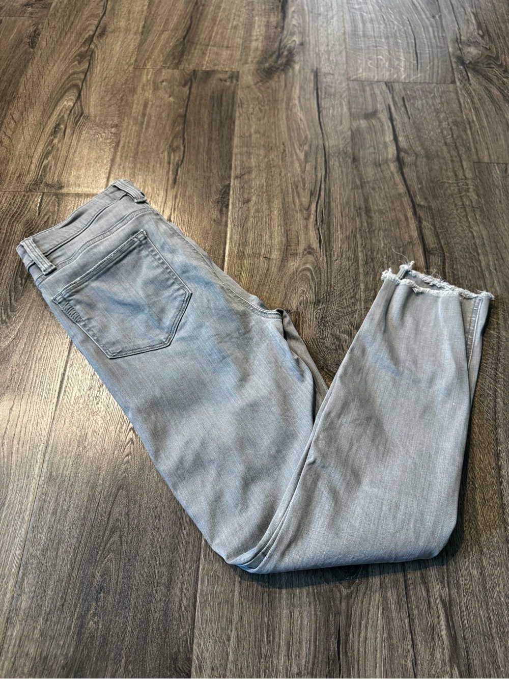 PAIGE hoxton ankle Light Gray Denim Jeans raw hem skinny size 28 women gray
